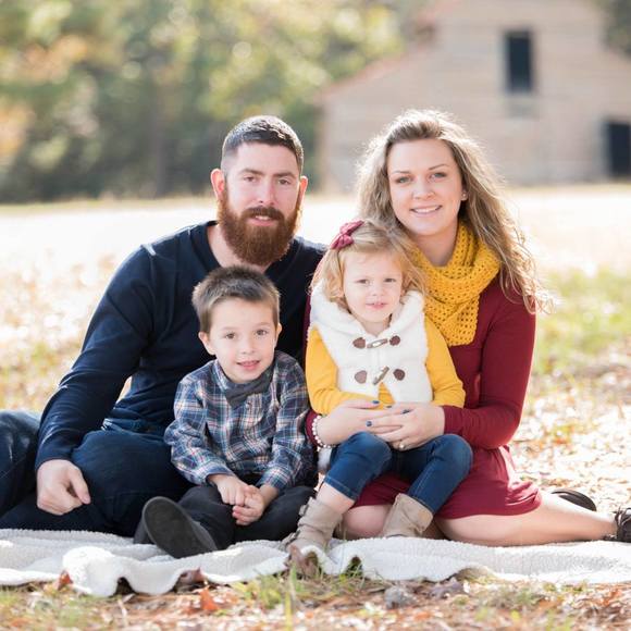 Meet your Posher, Jessica - Picture 1 of 1